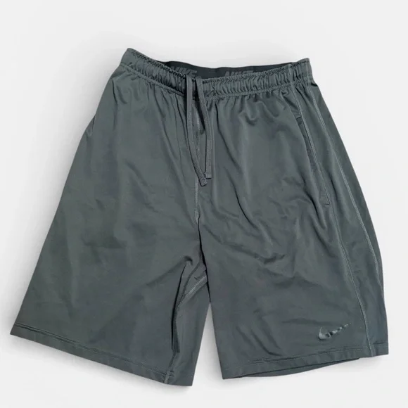 Nike Gray Basketball shorts - Picture 4 of 6